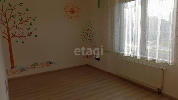 3-комн квартира Академика Сахарова проспект, 57