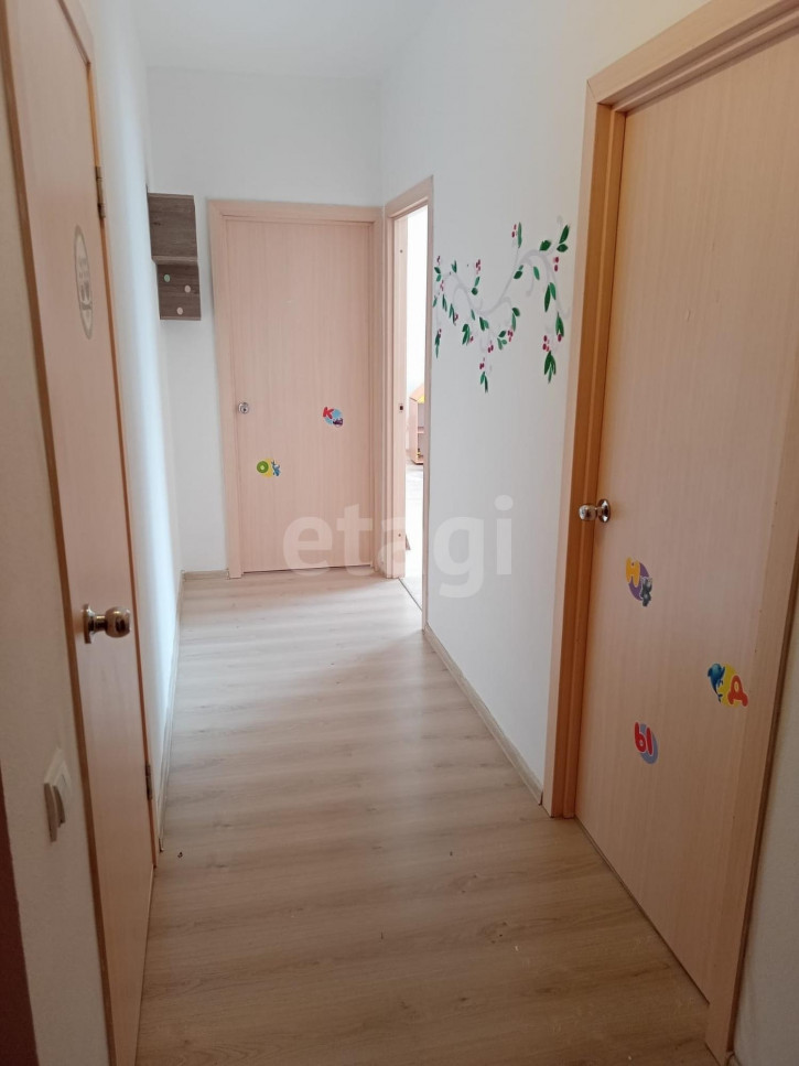 3-комн квартира Академика Сахарова проспект, 57