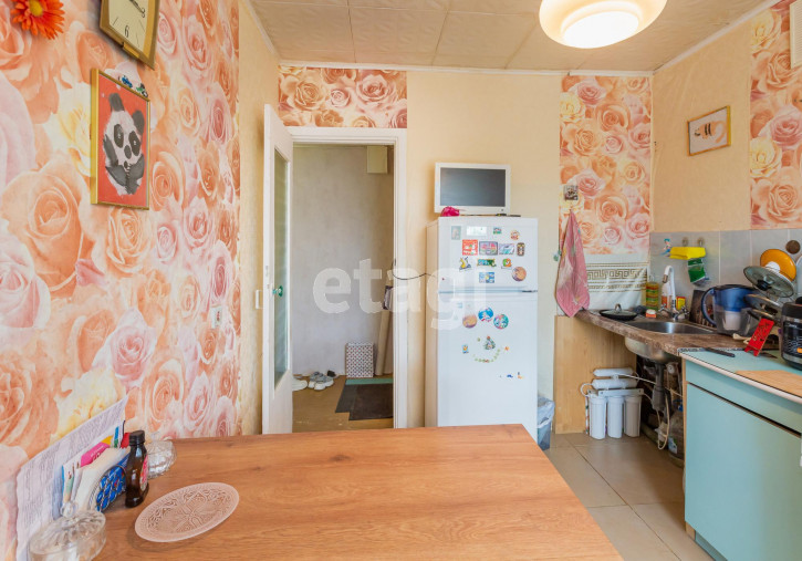 3-комн квартира Ленинградская улица, 85