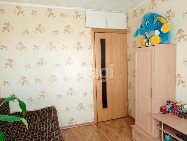 3-комн квартира Ленинградская улица, 85