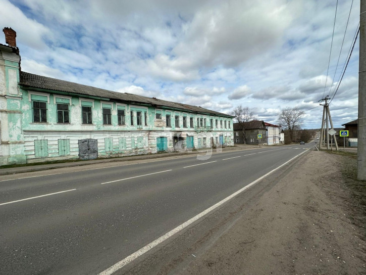 Торговое помещение улица Розы Люксембург, 26