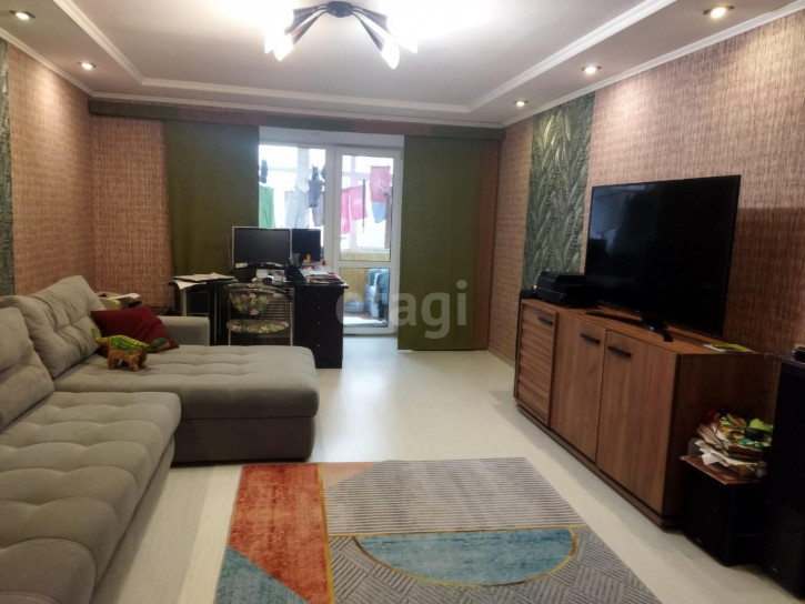 3-комн квартира Ленинградская улица, 79а