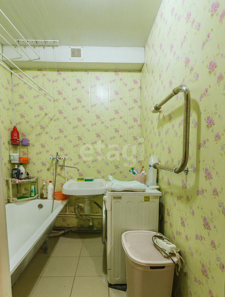 Комната улица Строителей, 18