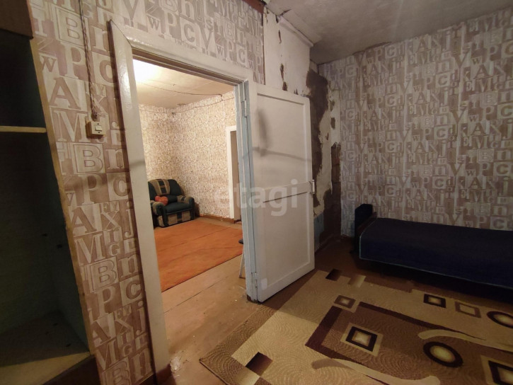 2-комн квартира улица Петина, 39