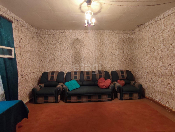 2-комн квартира улица Петина, 39