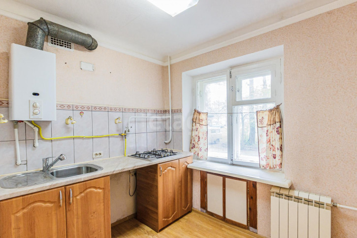 3-комн квартира Мишкольцская улица, 11