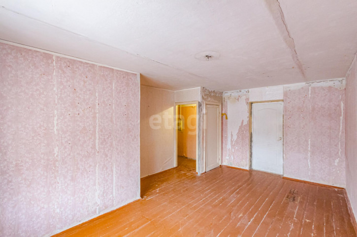 2-комн квартира проспект Победы, 44