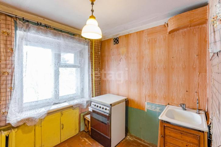 2-комн квартира проспект Победы, 44