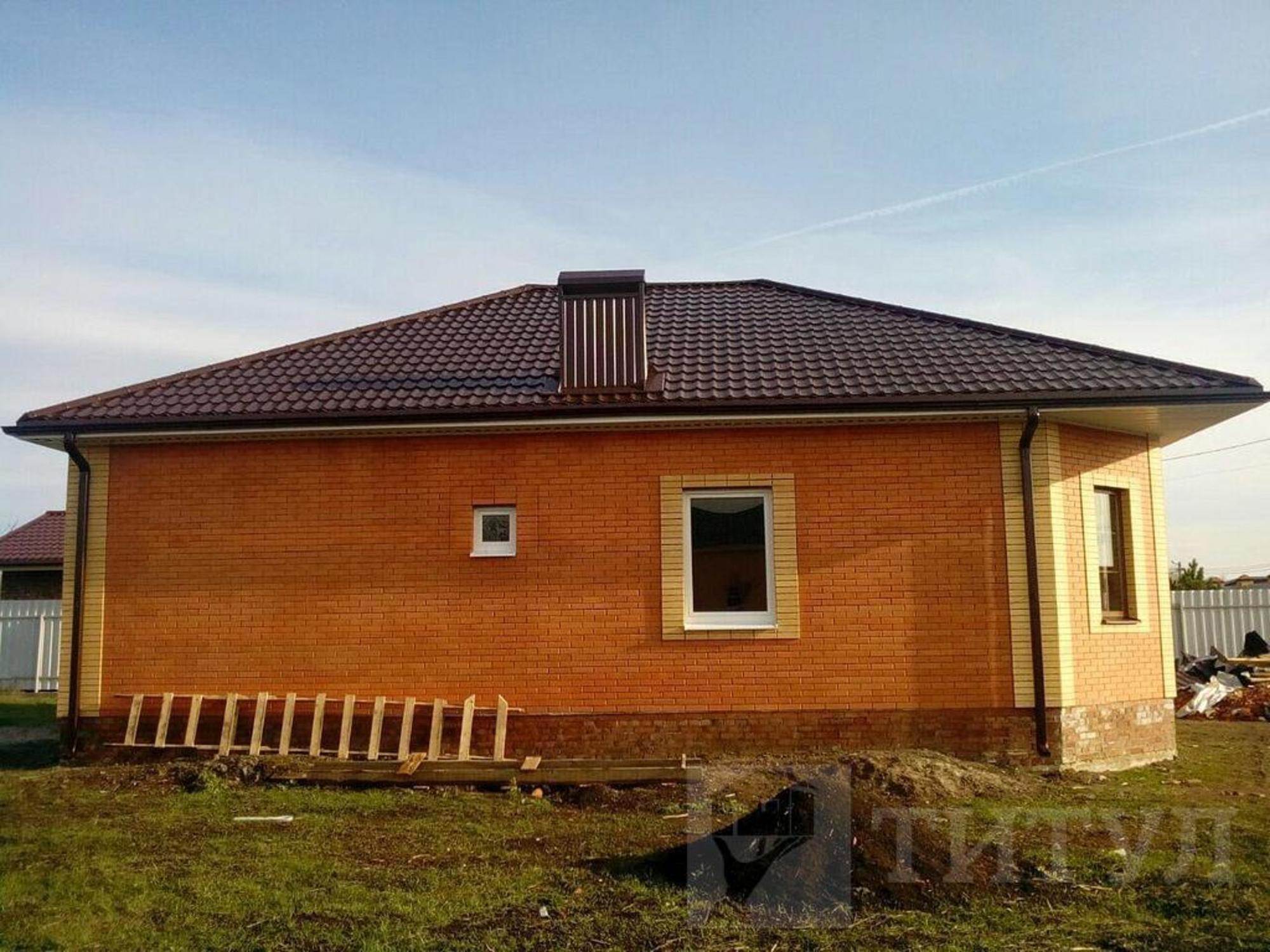 Купить дачу, дом, коттедж за 4 800 000 рублей на р-н. Аксайский, п. Темерницкий, ул. Строительная Строительная
