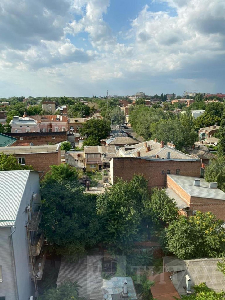 4-комн квартира Нахичевань, Закруткина