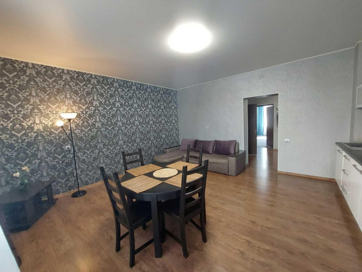 3-комн квартира Коммунистическая ул, 105
