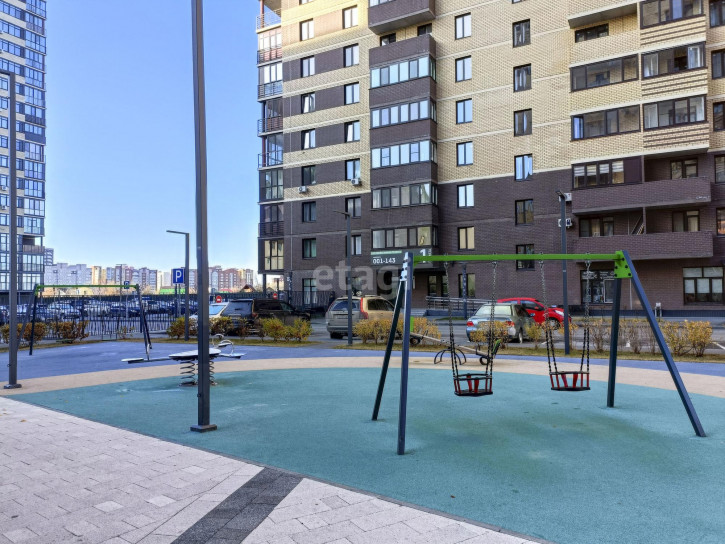 2-комн квартира Тимофея Чаркова, 79/2