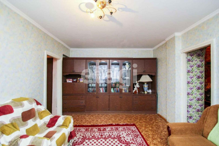 2-комн квартира Островского, 32
