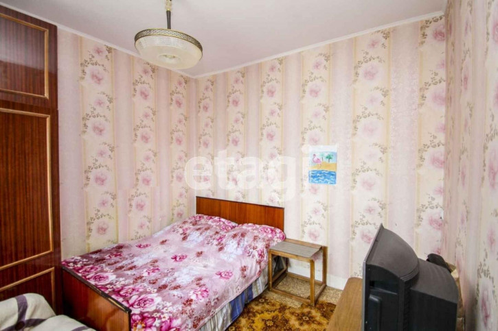 2-комн квартира Островского, 32