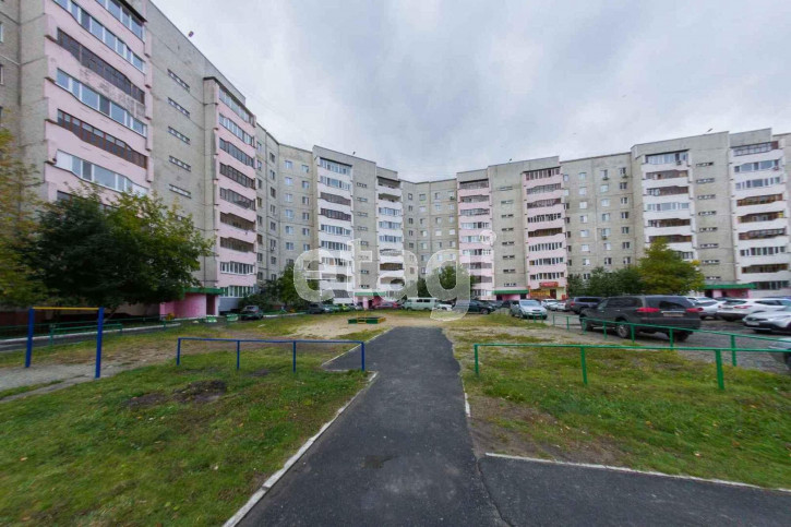 4-комн квартира Широтная, 156/1