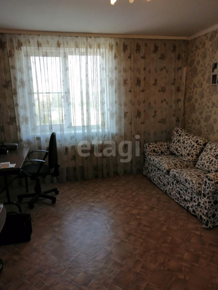 3-комн квартира Соболева, 10а
