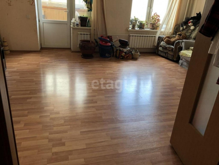 3-комн квартира Смазчиков, 3