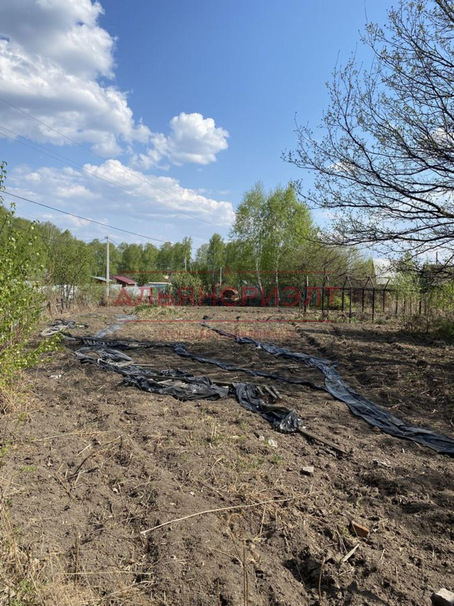 Купить землю, земельный участок за 400 000 рублей на Центральная