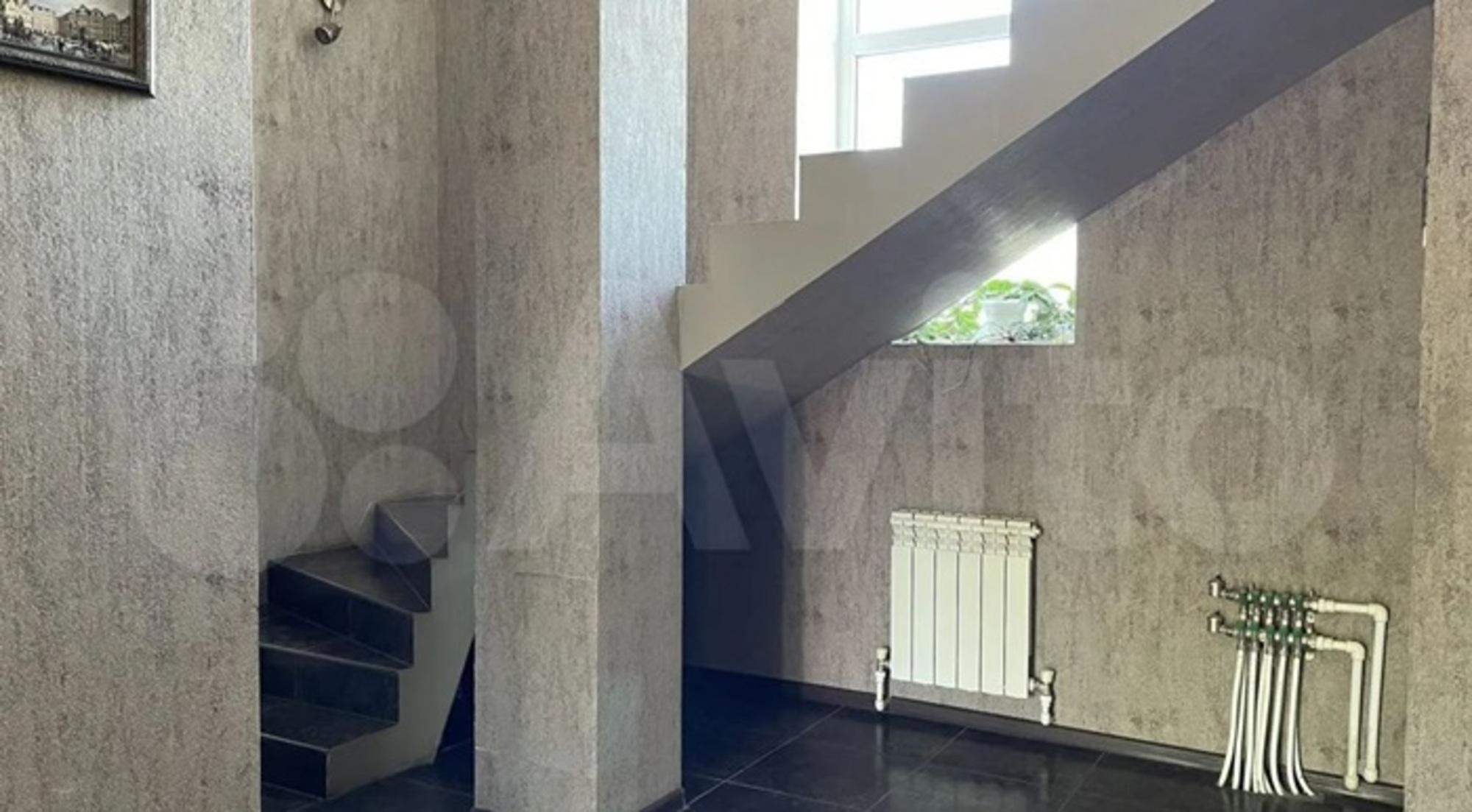 Купить дачу, дом, коттедж за 17 000 000 рублей на есенина улица, 789