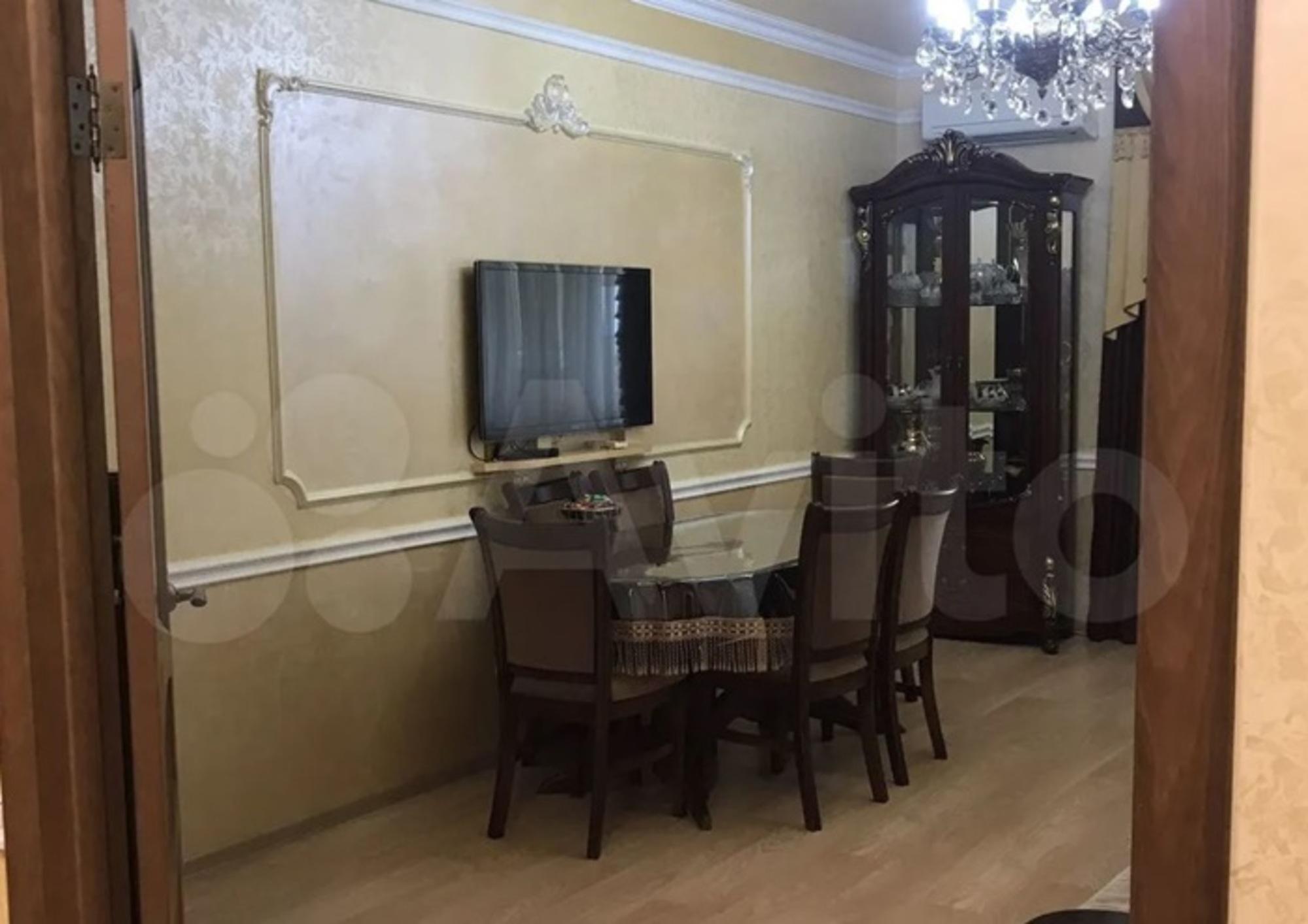 Купить квартиру за 8 500 000 рублей на Комарова улица, 101