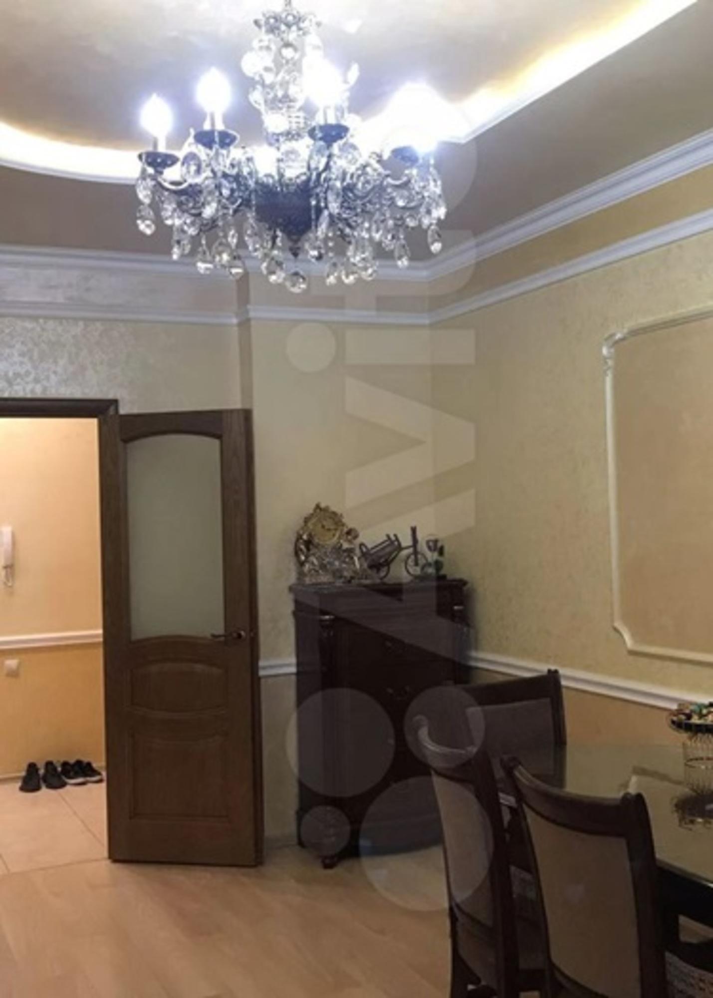 Купить квартиру за 8 500 000 рублей на Комарова улица, 101