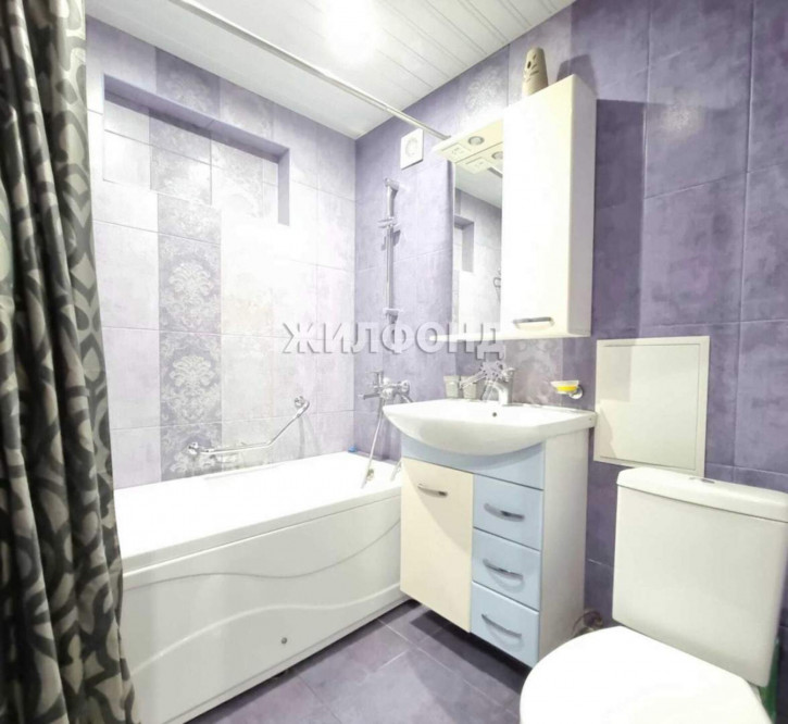 3-комн квартира Островского улица, д.122А