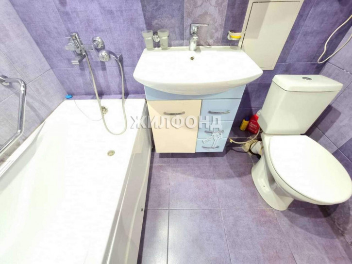 3-комн квартира Островского улица, д.122А