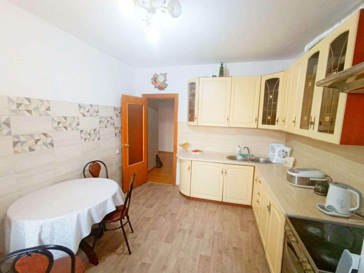 3-комн квартира Юности бульвар, 33