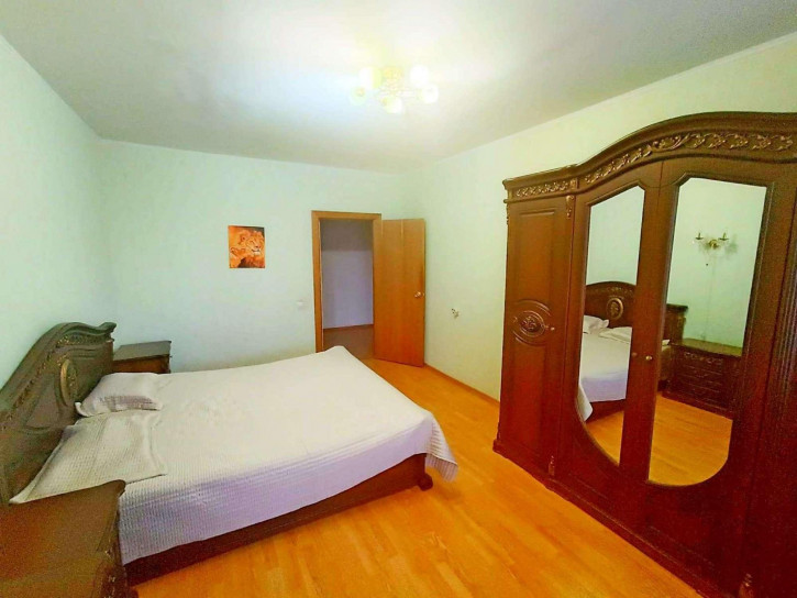 3-комн квартира Юности бульвар, 33