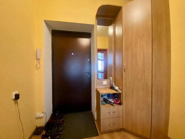 1-комн квартира улица Майская, 8