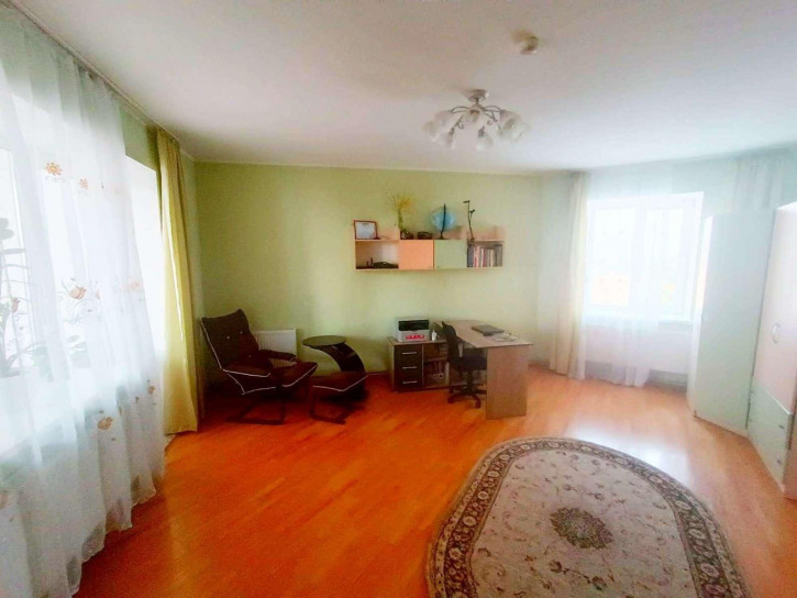 3-комн квартира Юности бульвар, 33