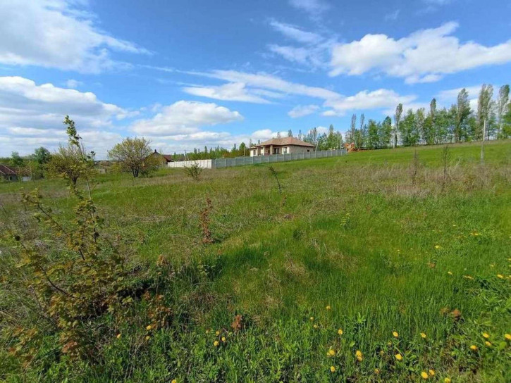 Земельный участок Ерик село