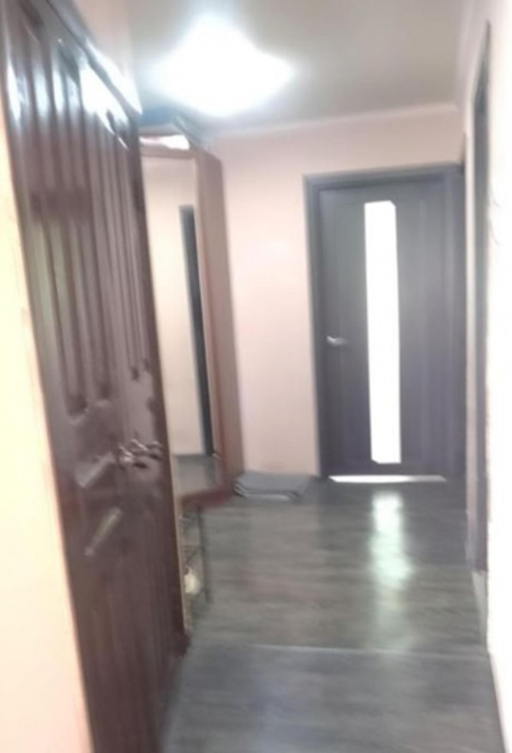 3-комн квартира ул.Октябрьская улица, 101