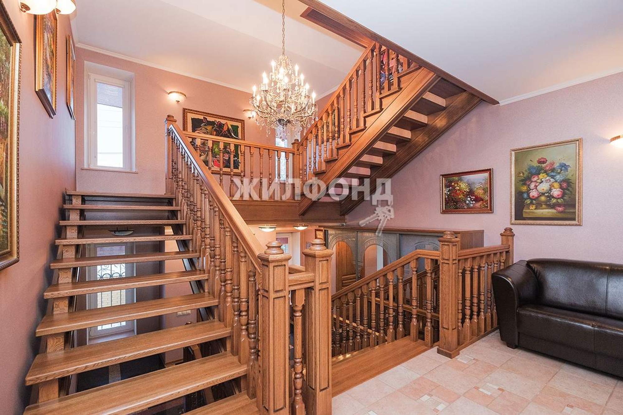 Купить дачу, дом, коттедж за 115 000 000 рублей на Мартовская улица, д.2