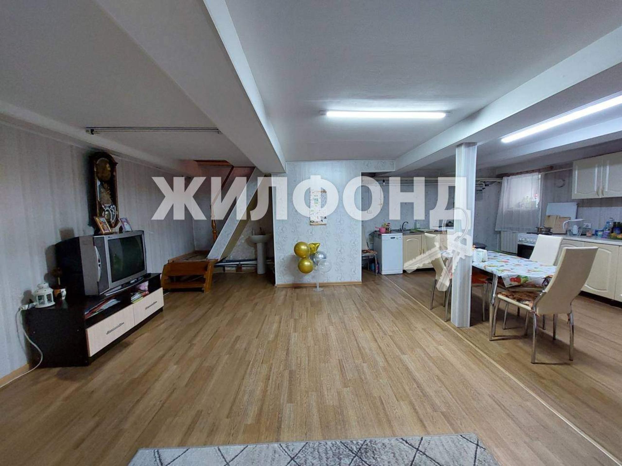 Купить дачу, дом, коттедж за 7 200 000 рублей на Переселенческая улица