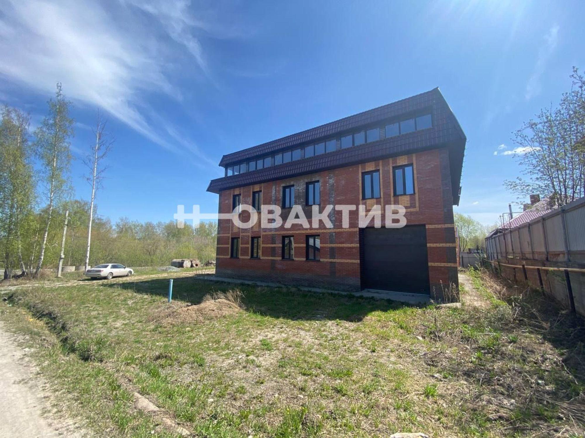 Купить дачу, дом, коттедж за 24 000 000 рублей на улица Антона Осташова, 1