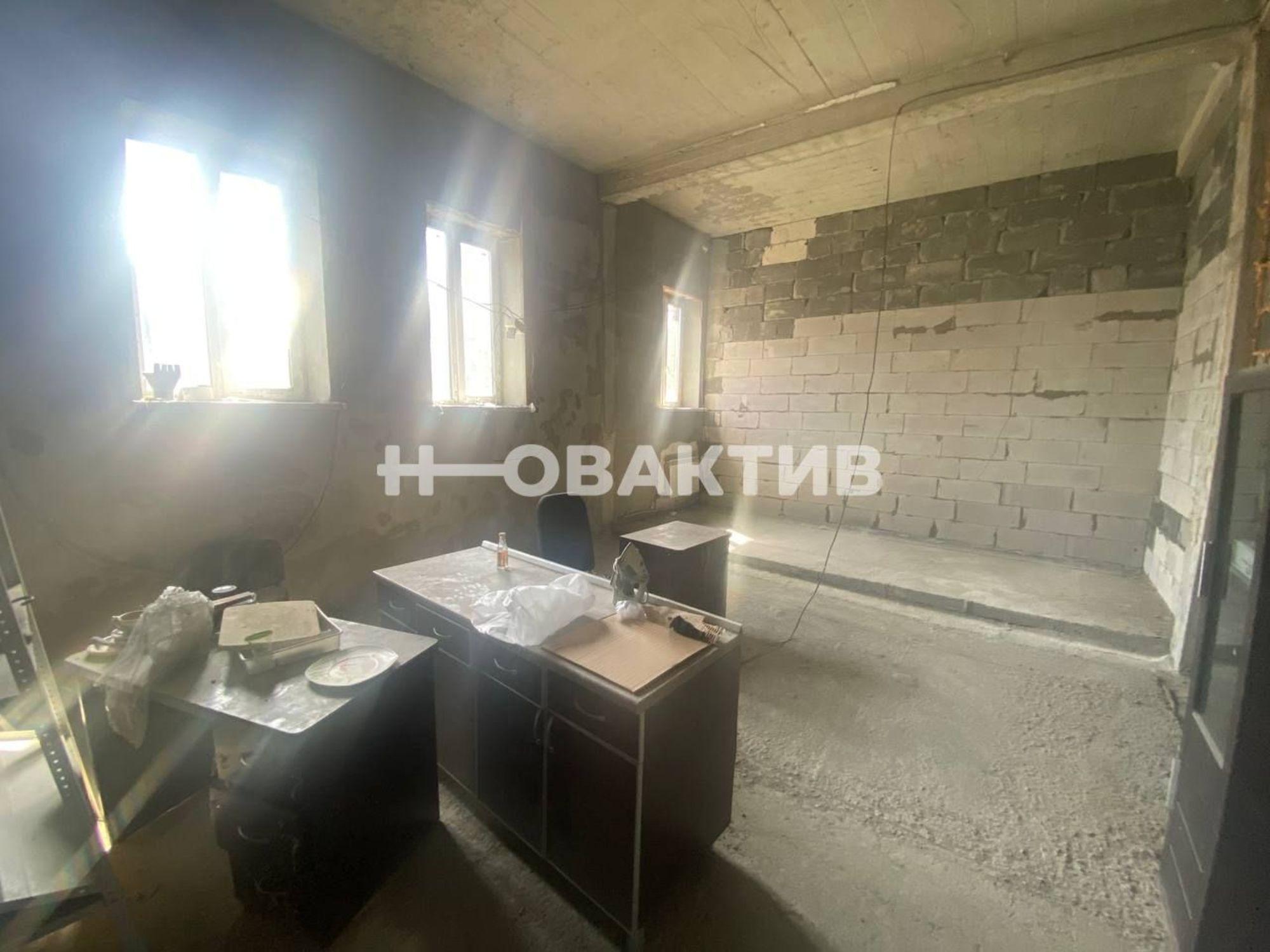 Купить дачу, дом, коттедж за 24 000 000 рублей на улица Антона Осташова, 1