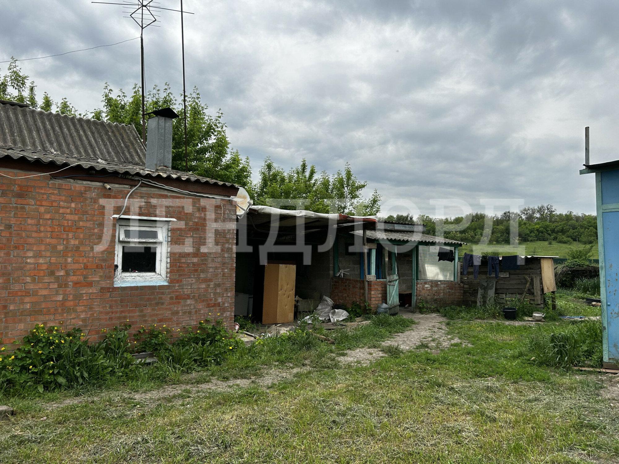 Купить дачу, дом, коттедж за 2 000 000 рублей на Заречная улица