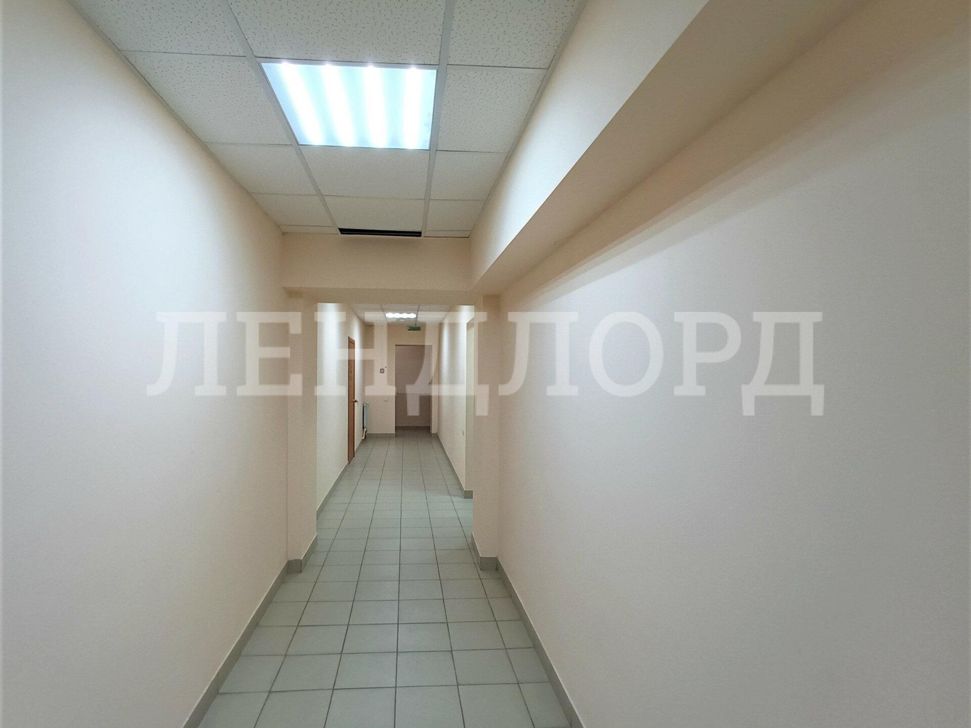Купить офис, помещение под офис за 14 500 000 рублей на проспект 40-летия Победы