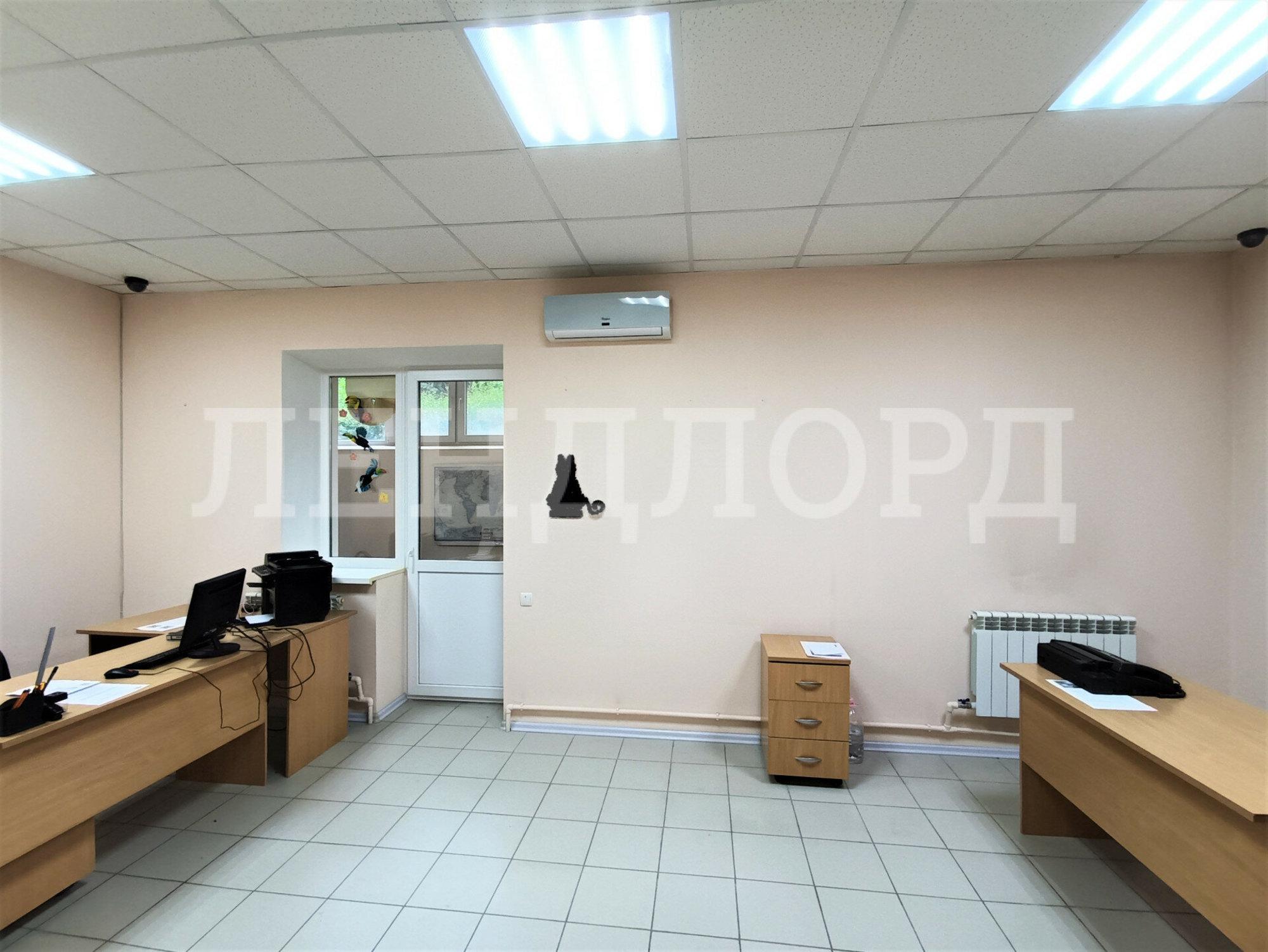 Купить офис, помещение под офис за 14 500 000 рублей на проспект 40-летия Победы