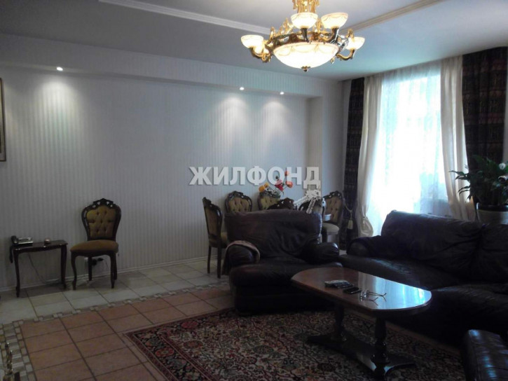 5-комн квартира д.224
