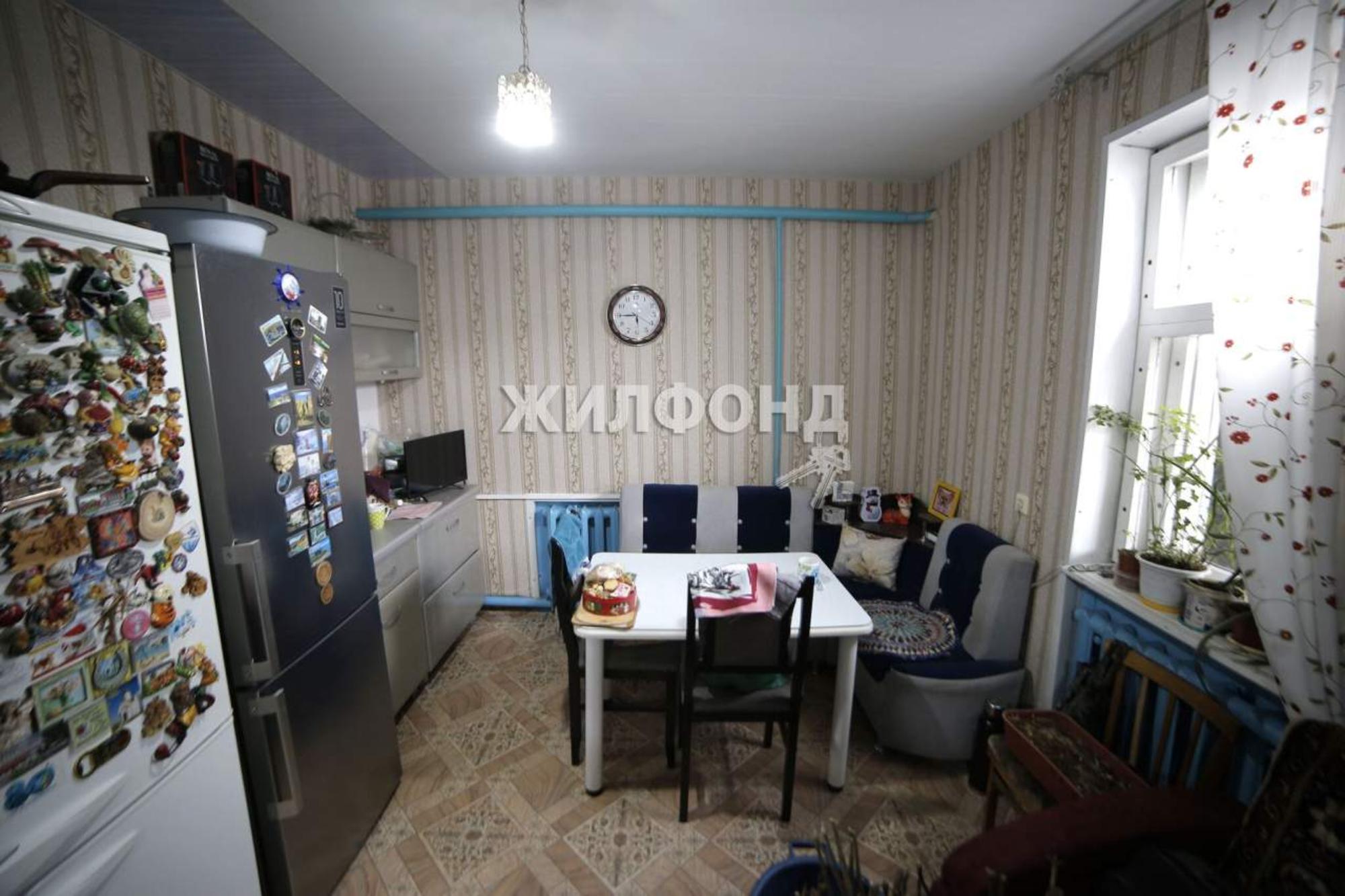 Купить дачу, дом, коттедж за 4 500 000 рублей на Октябрьская улица