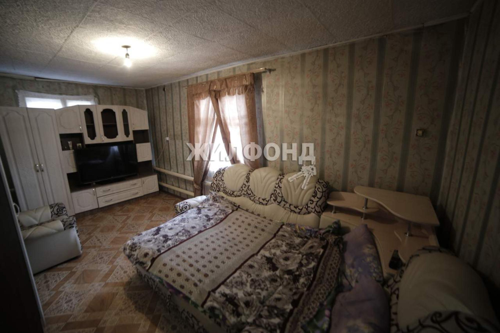 Купить дачу, дом, коттедж за 2 500 000 рублей на Рабочая улица
