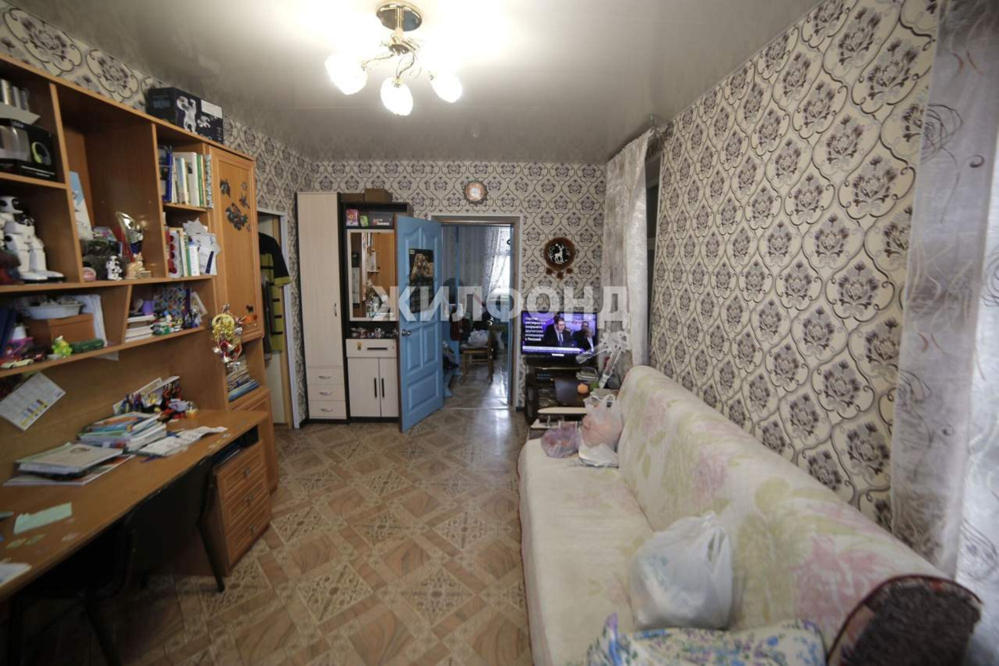 Купить дачу, дом, коттедж за 4 500 000 рублей на Октябрьская улица