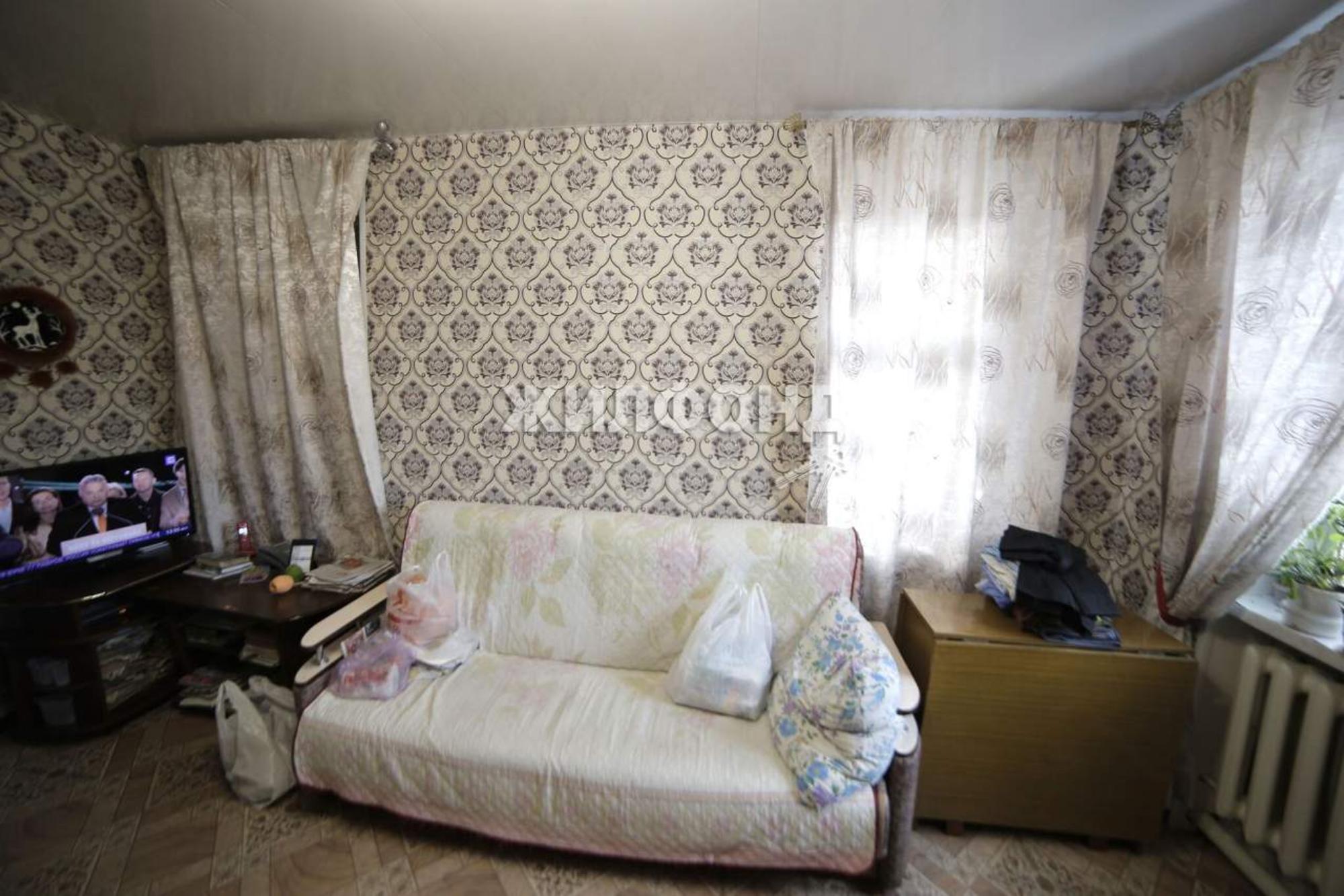 Купить дачу, дом, коттедж за 4 500 000 рублей на Октябрьская улица