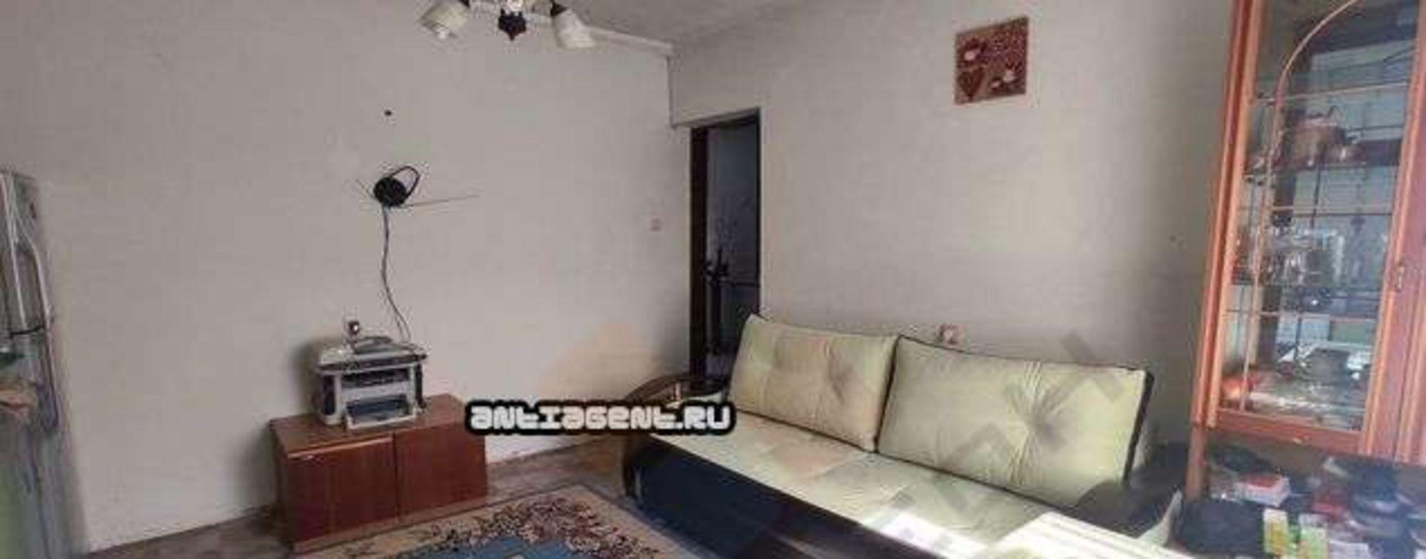 Купить дачу, дом, коттедж за 8 000 000 рублей на Заводская ул, 3