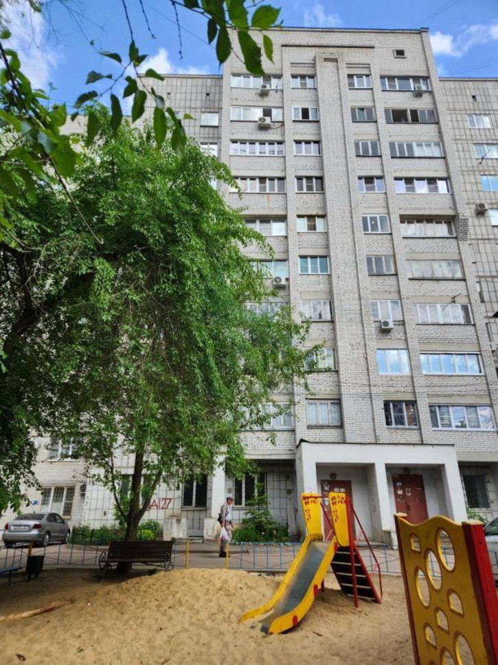 3-комн квартира Коминтерновский