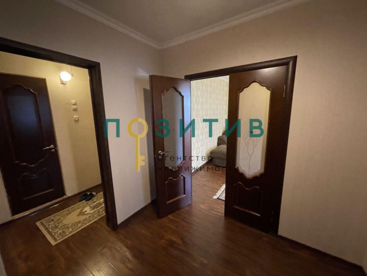2-комн квартира Крайнего ул, 4