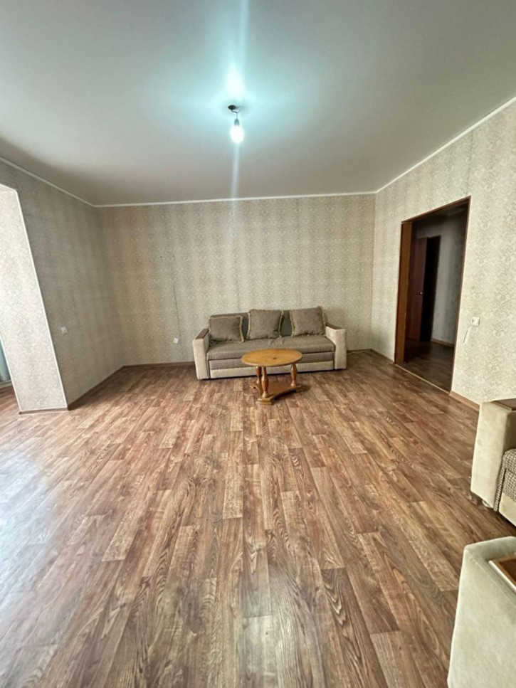 1-комн квартира Нежнова ул, 21к4
