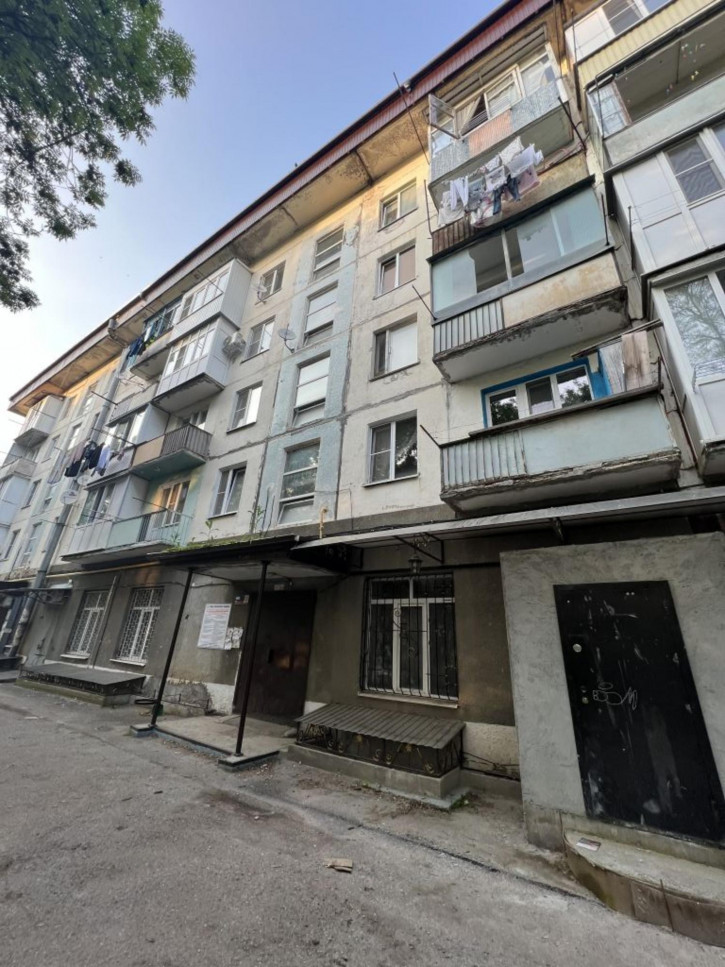 3-комн квартира Озерная ул, 6